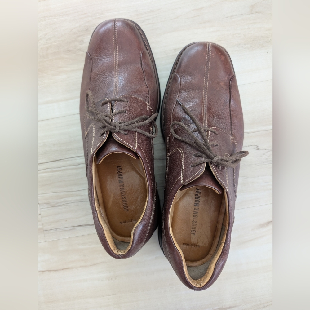 Johnston & Murphy Sheepskin Leather Split Toe Oxford